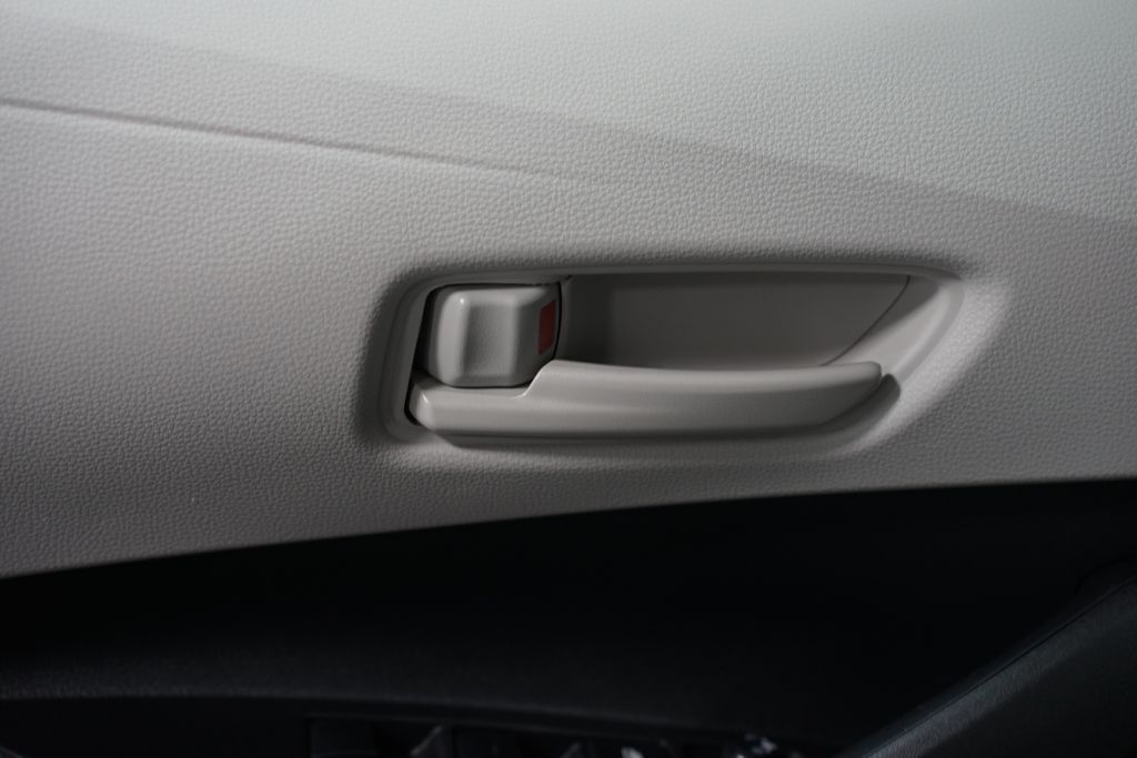 Thumbnail: 2025 Toyota Corolla - 29