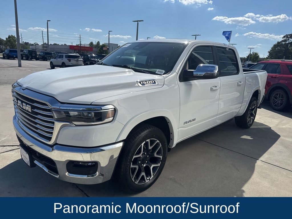 2025 Ram 1500 Laramie Crew Cab 4x4 5'7" Box