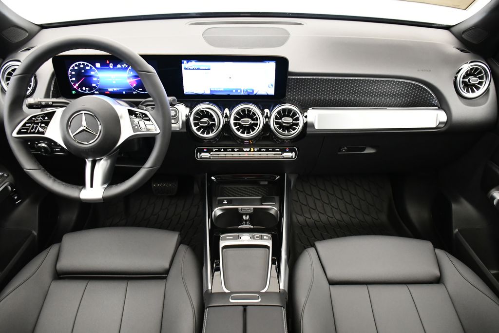 Thumbnail: 2026 Mercedes-Benz GLB - 20