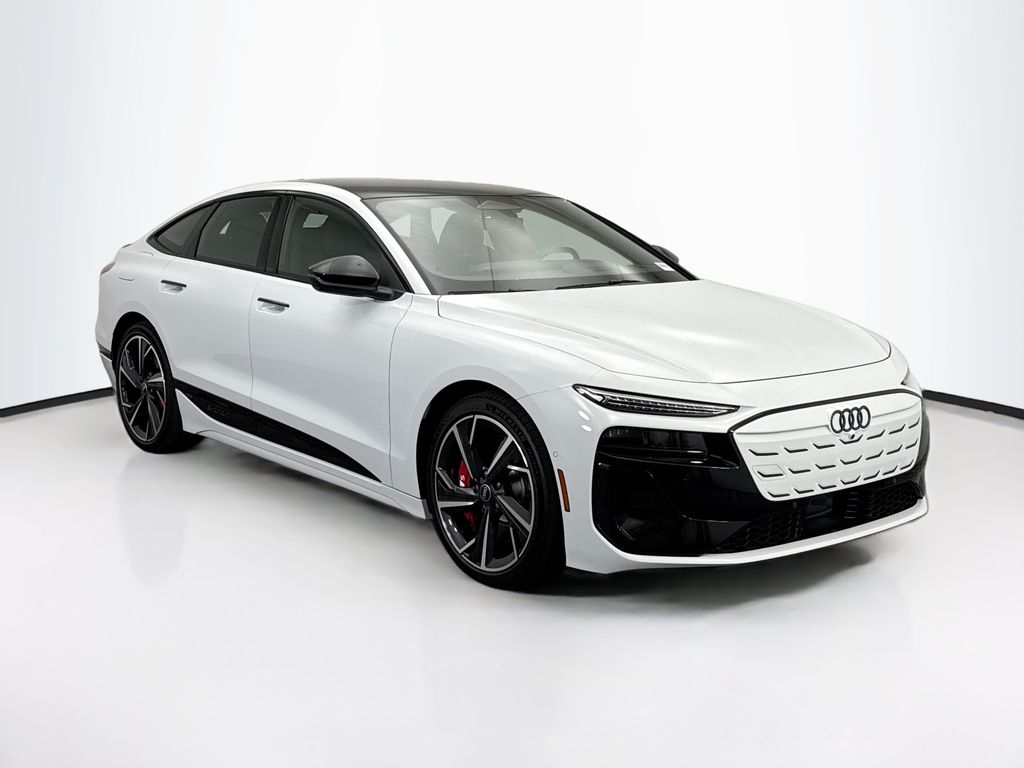 Thumbnail: 2025 Audi S6 - 3