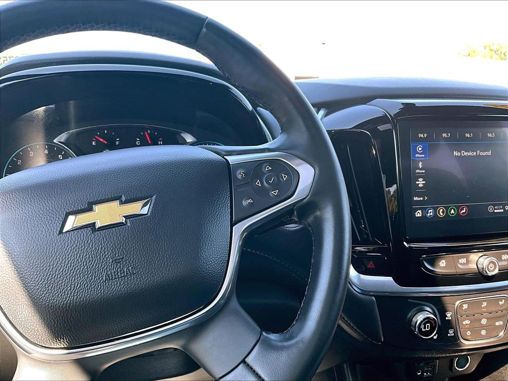 2023 Chevrolet Traverse — photo 25