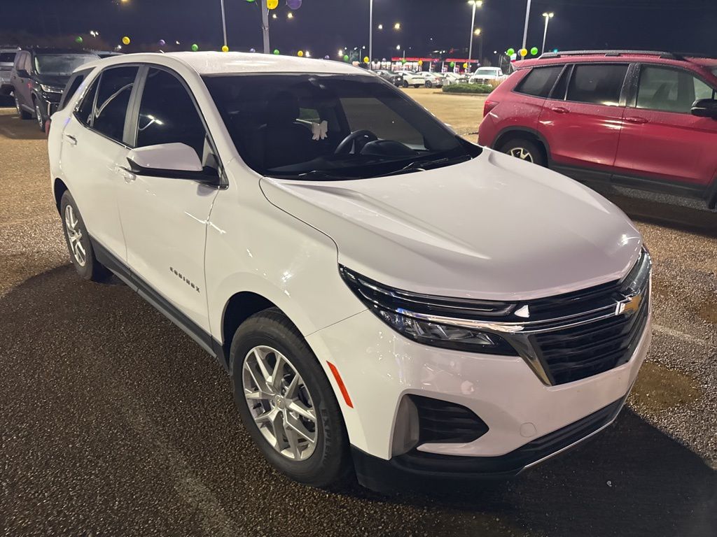 2023 Chevrolet Equinox LT AWD with 1LT