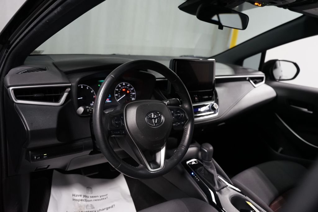 Thumbnail: 2023 Toyota Corolla - 11