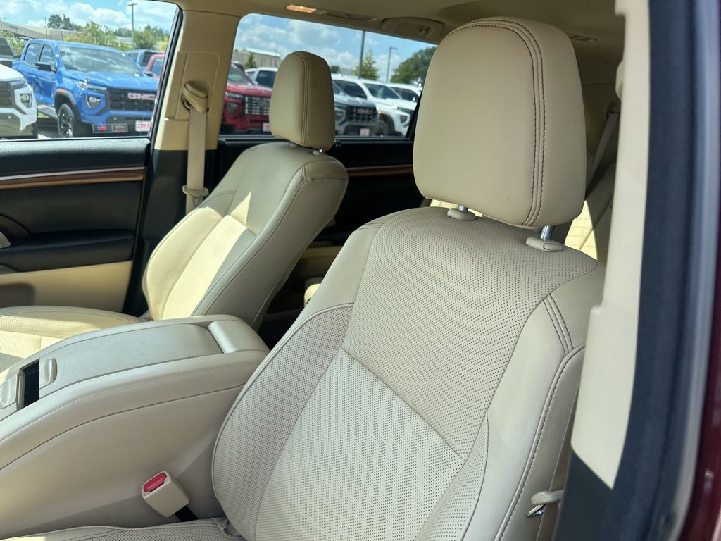 Used Car 2018 Toyota Highlander  Limited For Sale In Austin, Texas