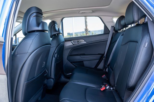 2026 Kia Sportage EX - Photo 13