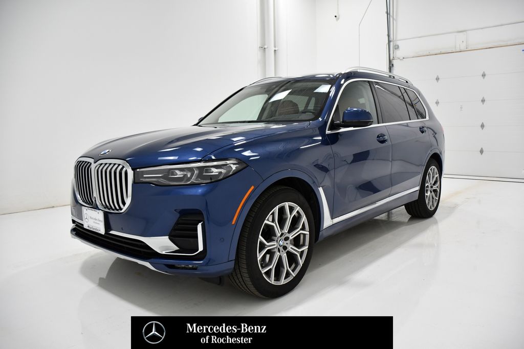 2022 BMW X7 xDrive40i AWD