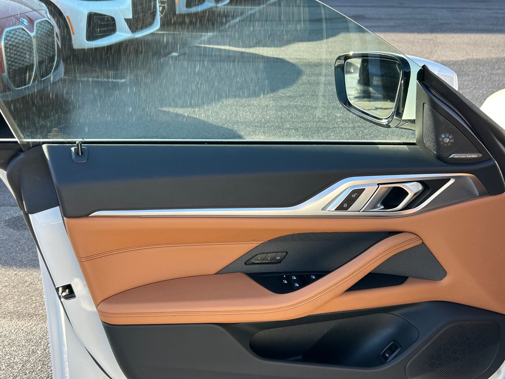 Thumbnail: 2023 BMW i4 - 11