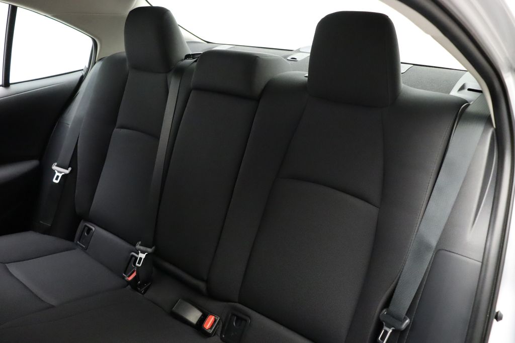 2024 Toyota Corolla LE 17