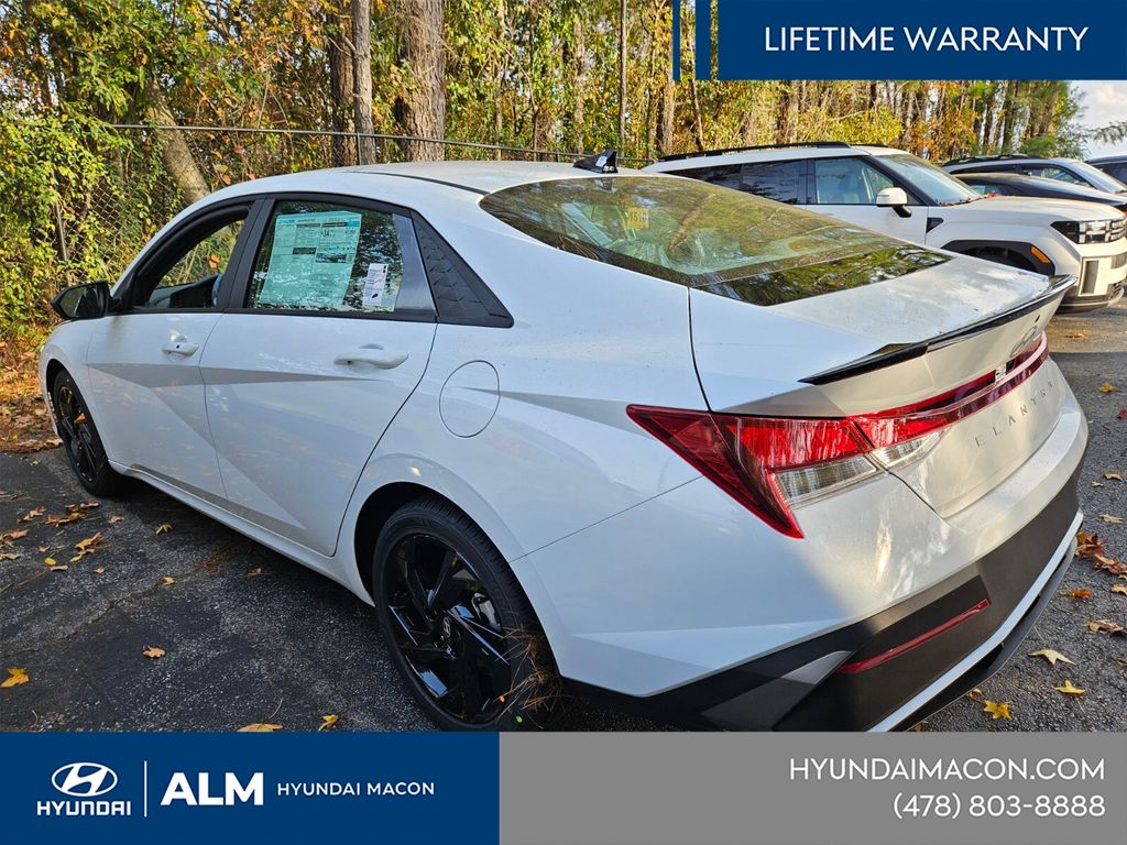 New 2026 White Hyundai SEL Sport image 5