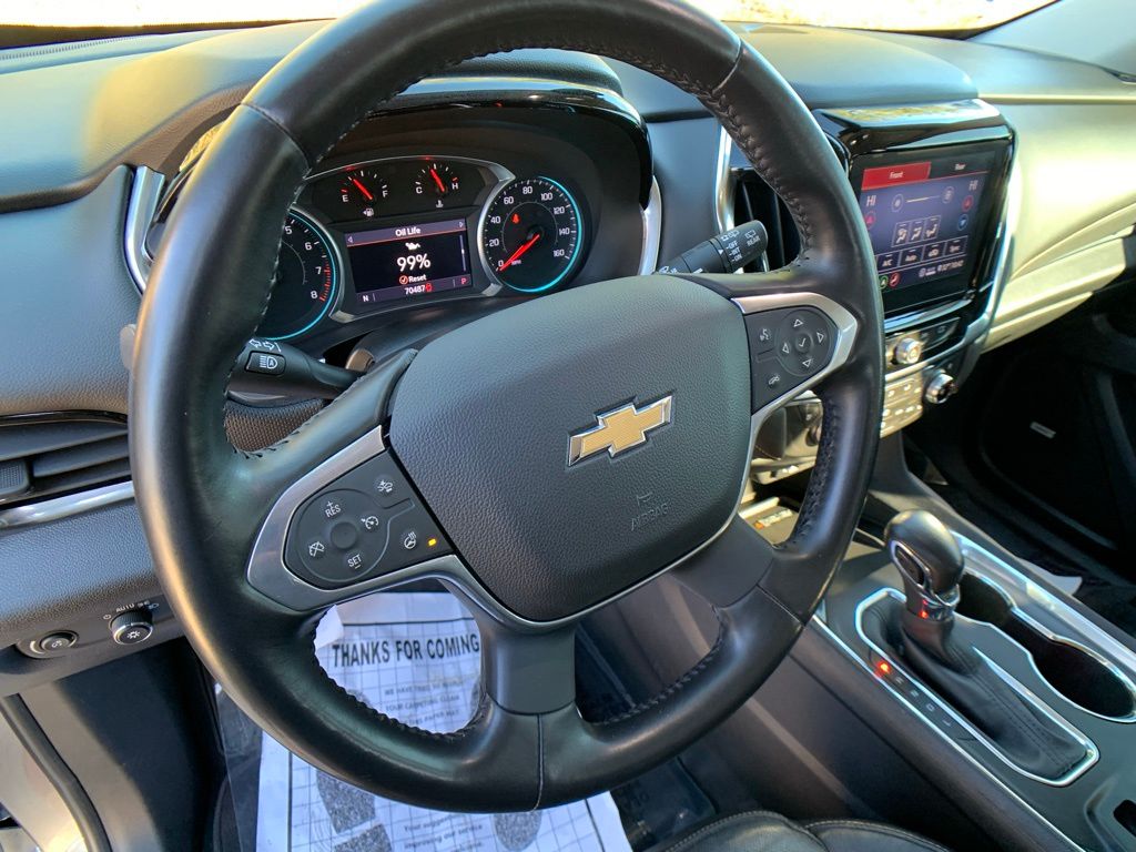 2021 Chevrolet Traverse Premier 14