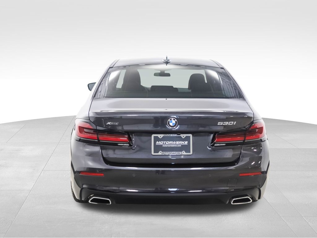 2022 BMW 5 Series 530i xDrive 4