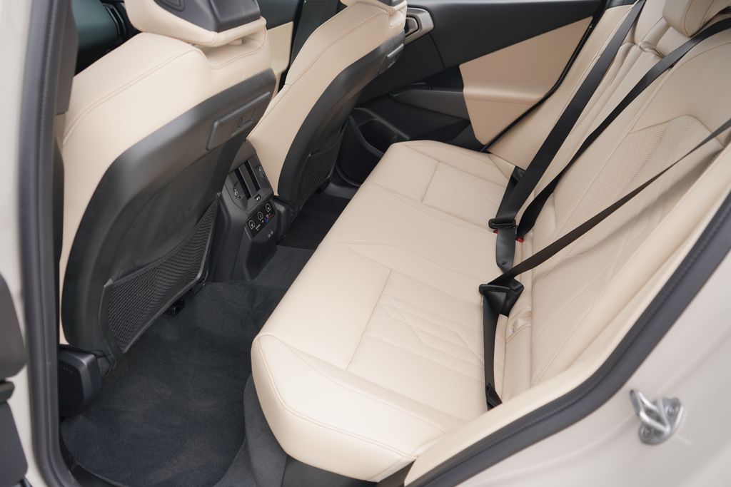 Thumbnail: 2026 BMW X3 - 18