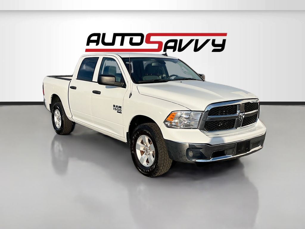 2023 RAM 1500 Classic SLT 4x4 Crew Cab 5'7's photo