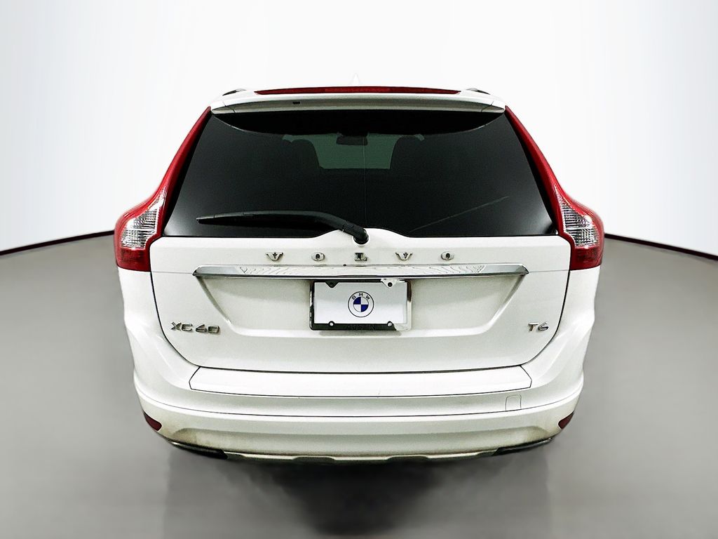 2015 Volvo XC60 T5 6