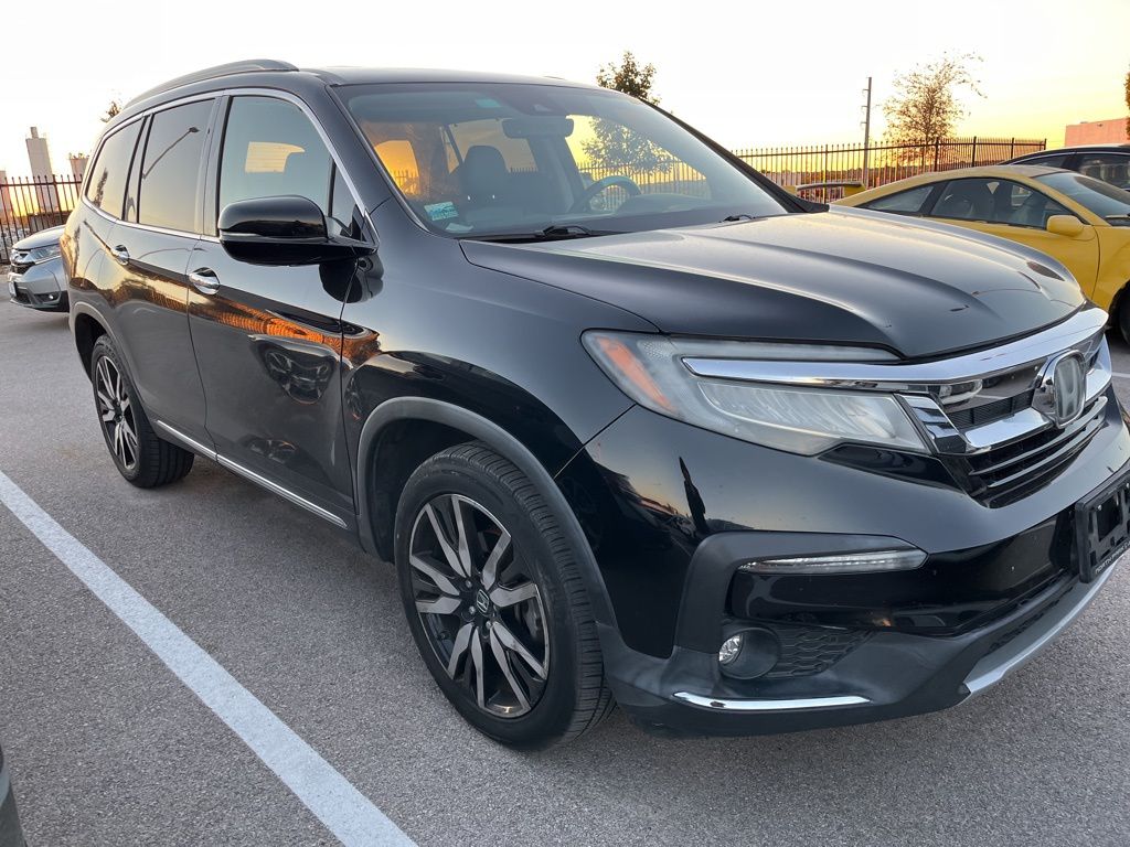 Thumbnail: 2019 Honda Pilot - 2