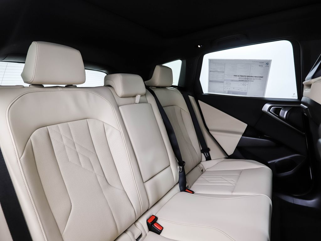 Thumbnail: 2026 BMW X3 - 28