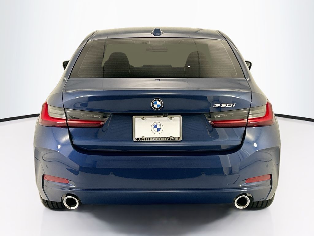 Thumbnail: 2024 BMW 3 Series - 6