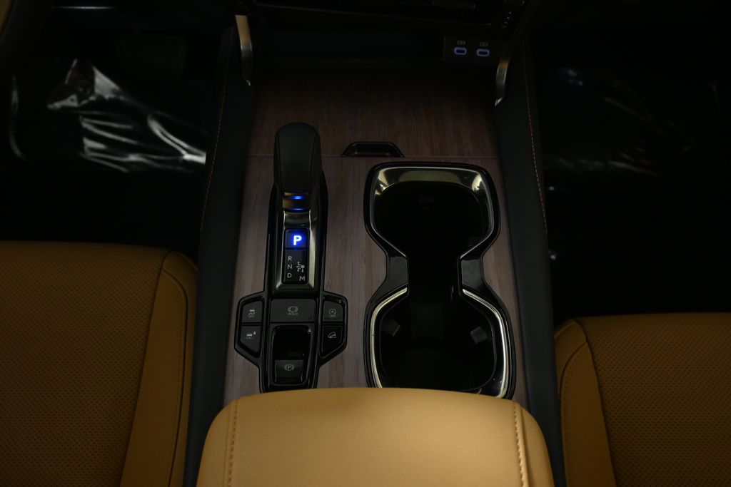 Thumbnail: 2025 Lexus RX - 24