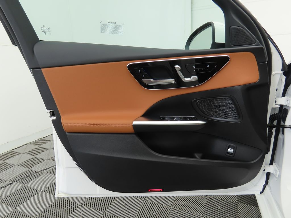 2025 Mercedes-Benz C-Class C 300 25