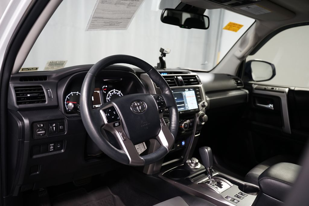 2024 Toyota 4Runner SR5 7