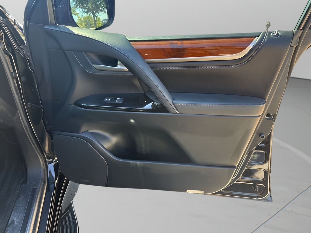 Used Car 2016 Lexus Lx  570 For Sale Under $50,000 In Austin, Texas