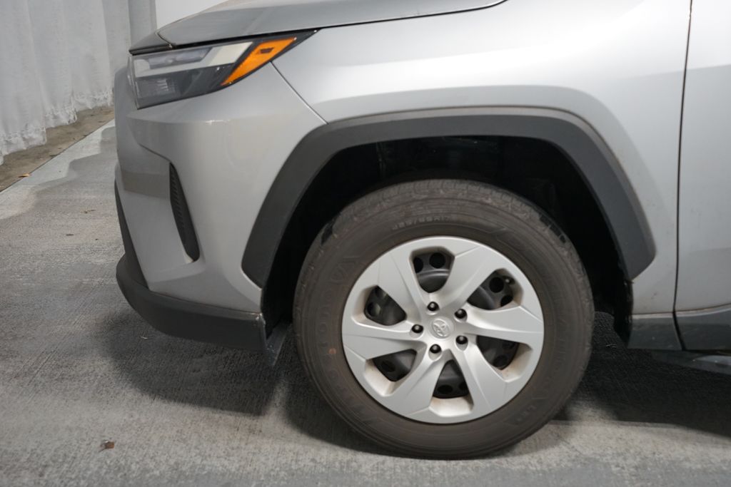 Thumbnail: 2023 Toyota RAV4 - 5