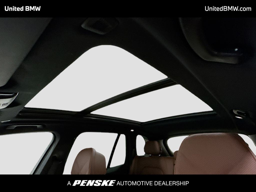 Thumbnail: 2025 BMW X5 - 12