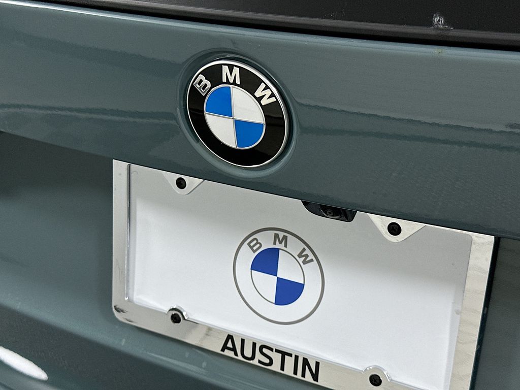 Thumbnail: 2025 BMW X1 - 22