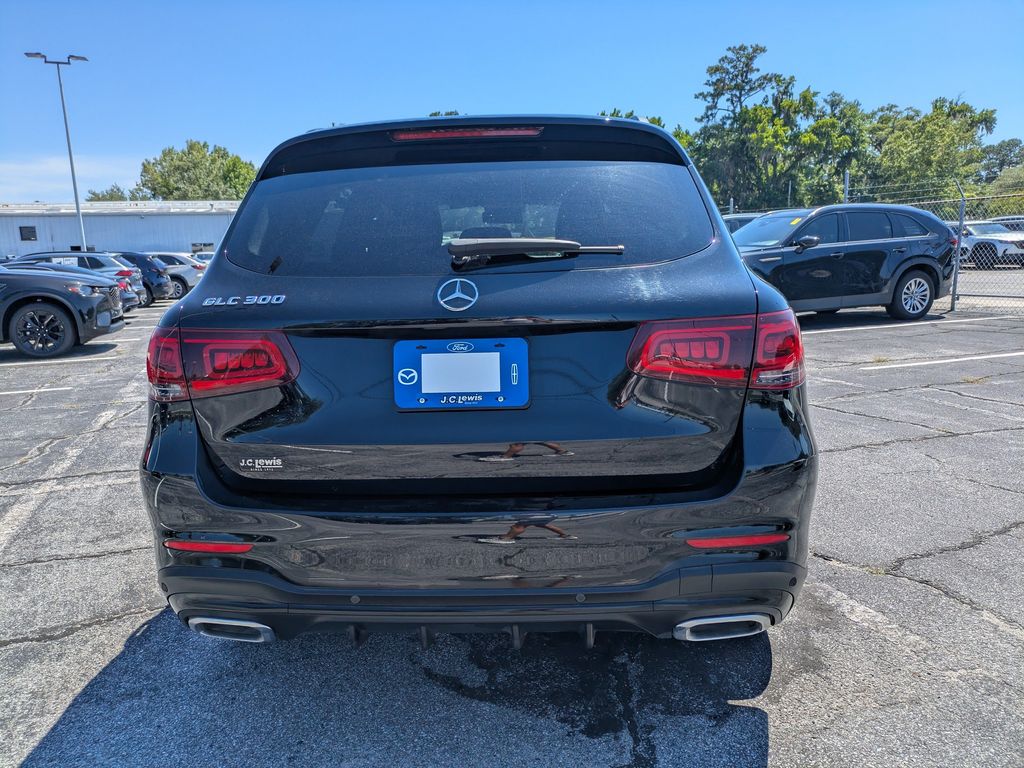 2022 Mercedes-Benz GLC 300 SUV
