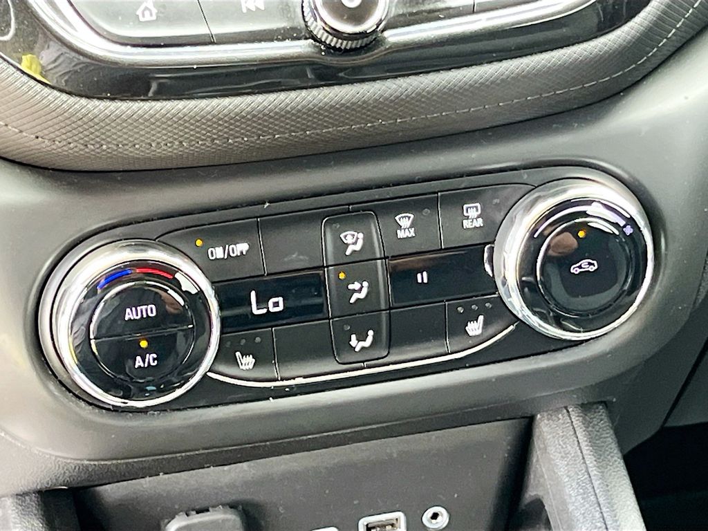 2021 Chevrolet TrailBlazer LT Black at Classic Elite Chevrolet Sugar Land