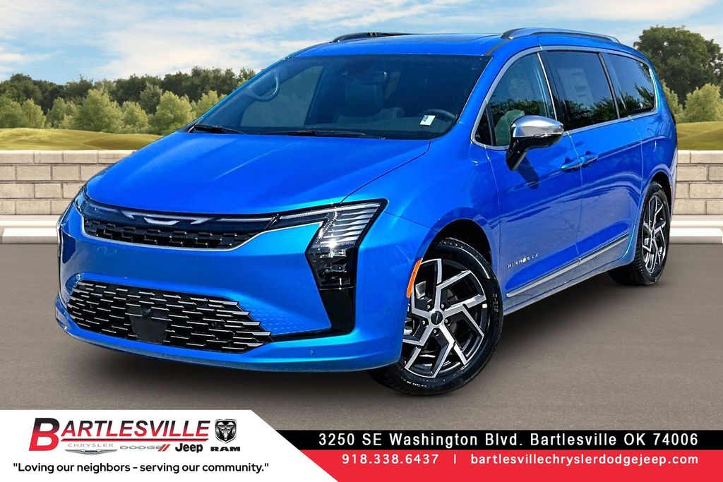 Hydro Blue Pearlcoat 2027 Chrysler Pacifica Minivan Front-Wheel Drive 9-Speed Automatic