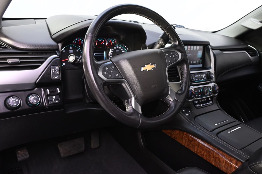 Used 2019  Chevrolet Premier image 6