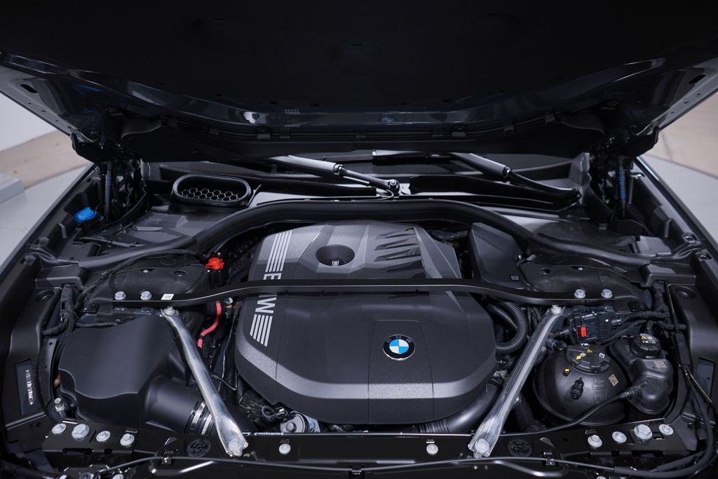 2025 BMW 7 Series 740i 16