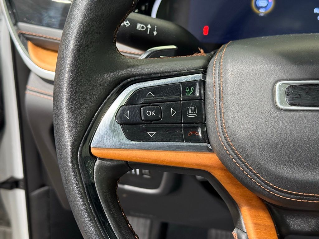 Thumbnail: 2023 Jeep Grand Cherokee L - 26