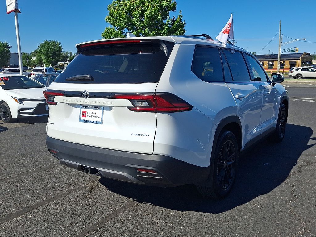 Thumbnail: 2025 Toyota Grand Highlander - 6