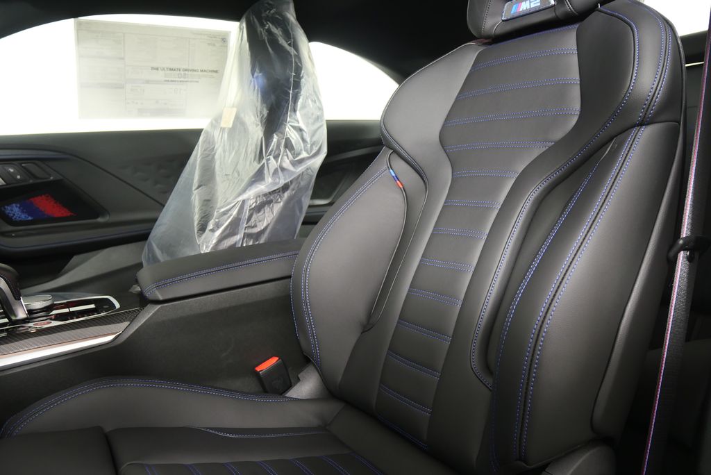 2025 BMW M2  15