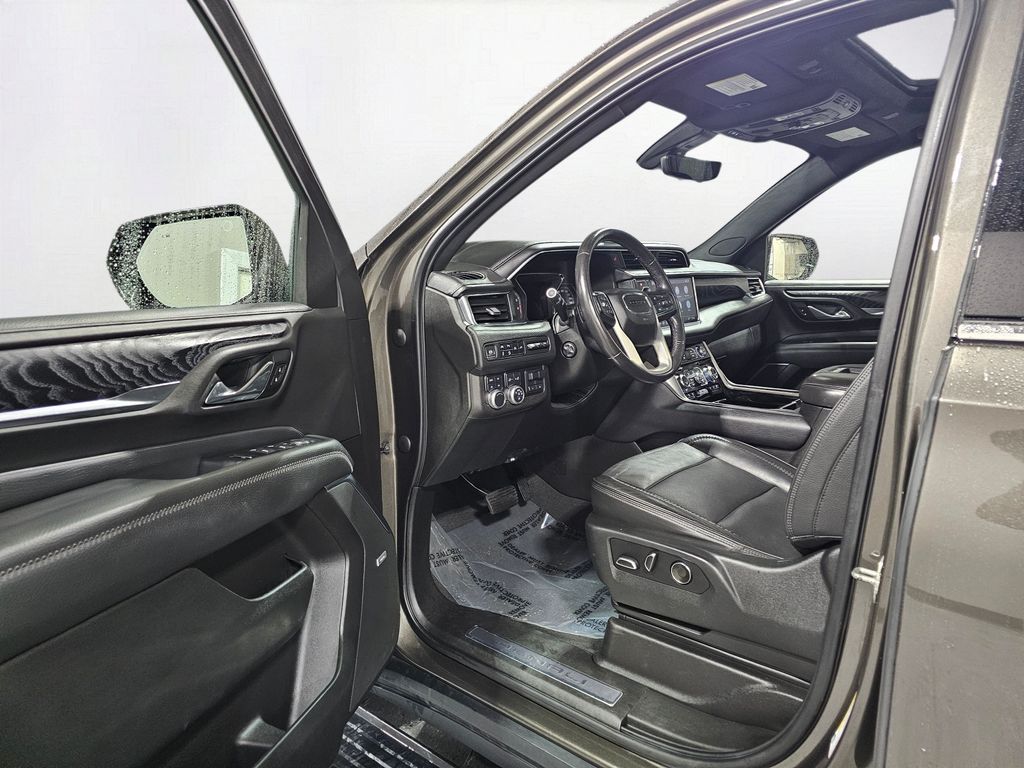 Used 2021  GMC Denali image 20