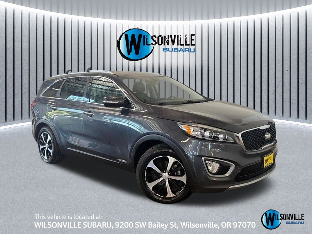 Gray (Platinum Graphite) 2016 Kia Sorento SUV / Crossover All-Wheel Drive 6-Speed Automatic