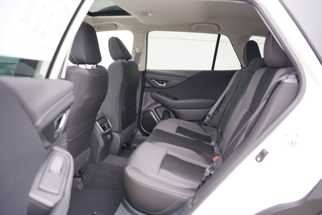 2025 Subaru Outback Premium 10