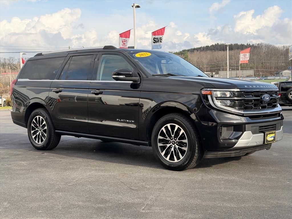 Black Metallic 2025 Ford Expedition MAX Platinum 4WD SUV / Crossover Four-Wheel Drive Automatic