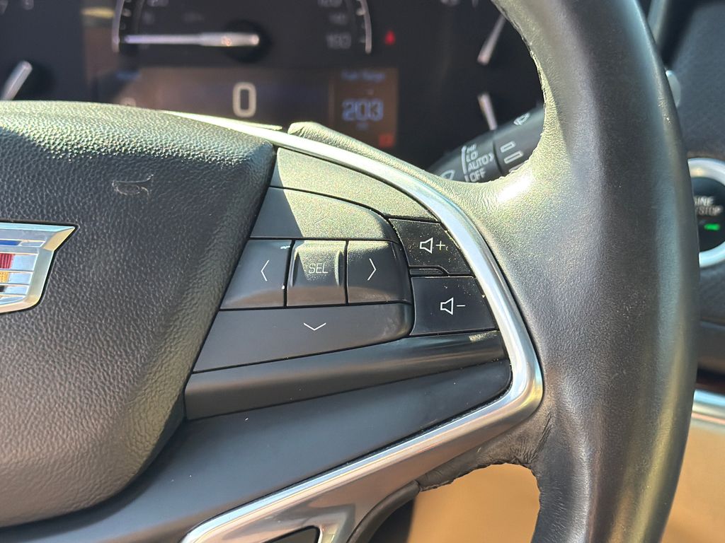 Used 2018 Cadillac XT5 SUV