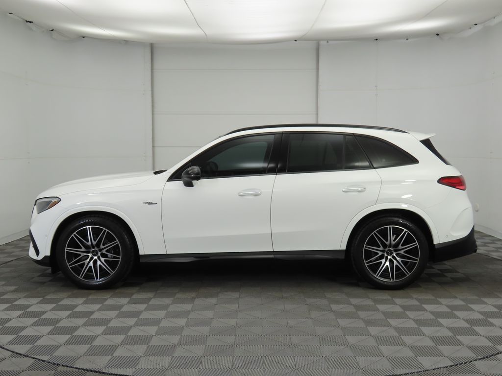 2025 Mercedes-Benz GLC 43 AMG 8