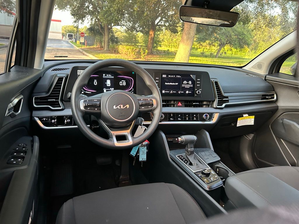 Thumbnail: 2024 Kia Sportage - 12