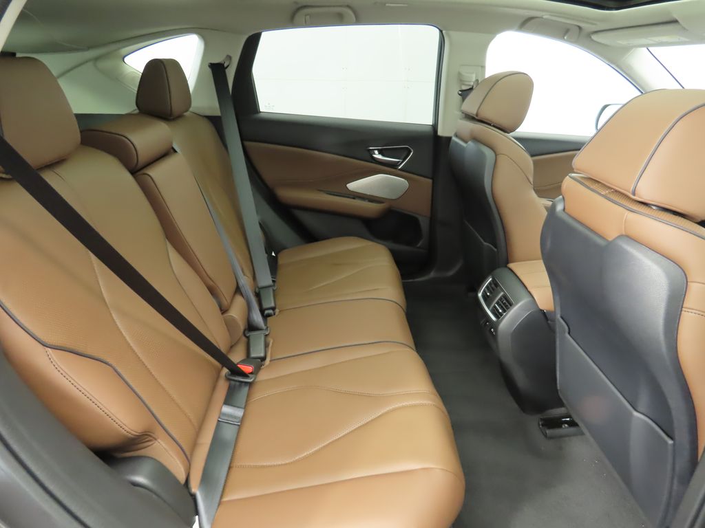 Thumbnail: 2026 Acura RDX - 22