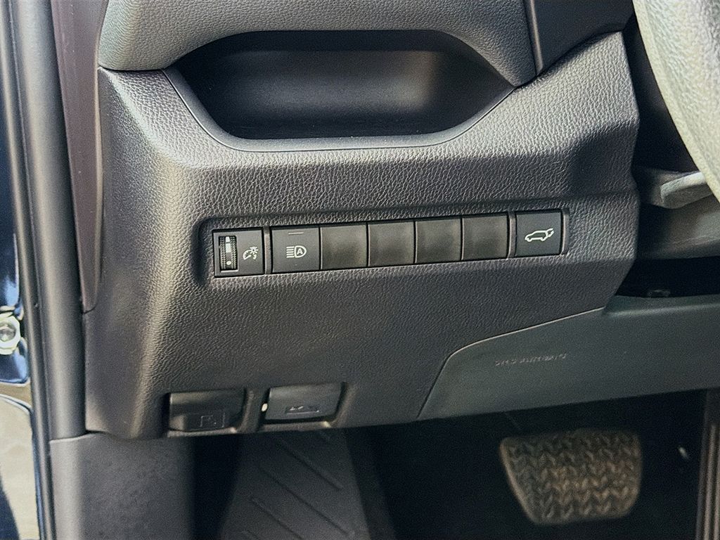 Used 2025 Black Toyota XLE image 30
