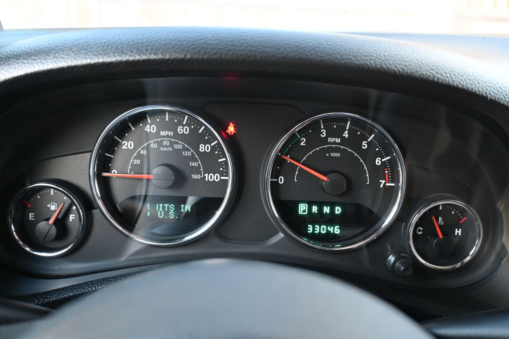 Thumbnail: 2014 Jeep Wrangler - 12