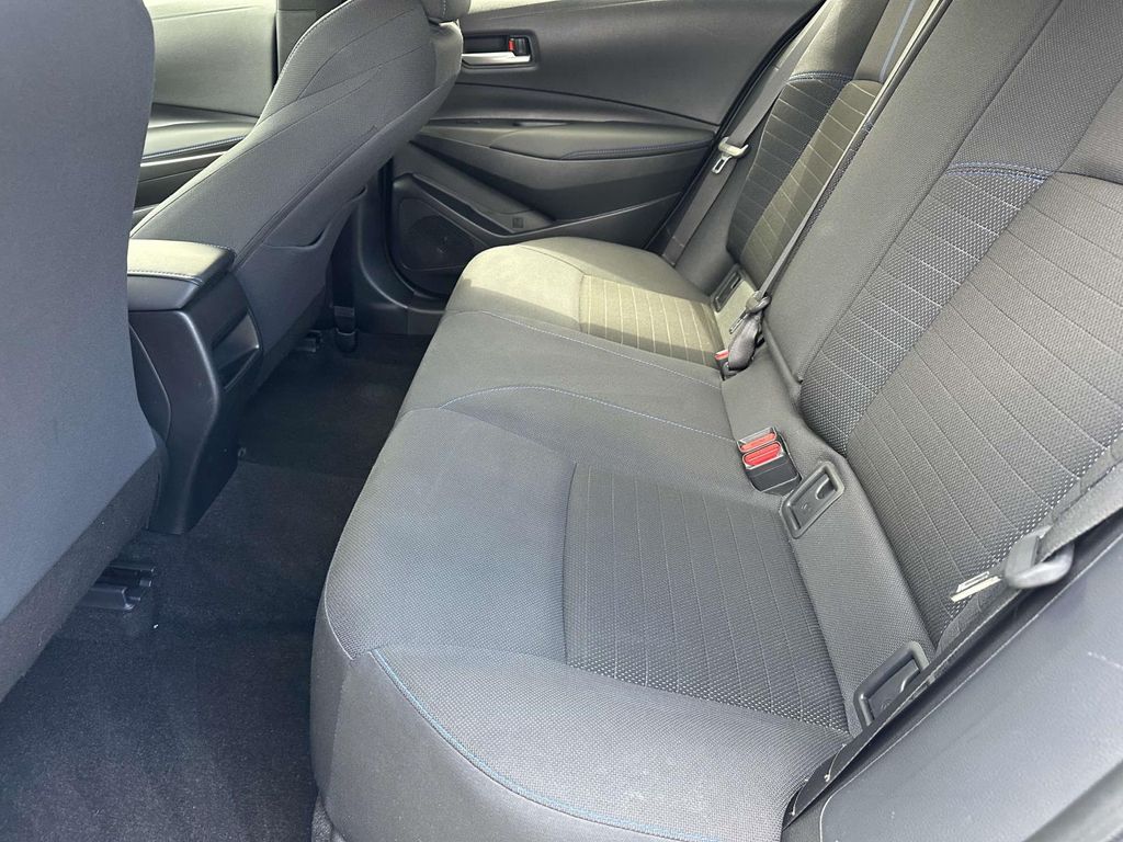 2021 Toyota Corolla SE 22