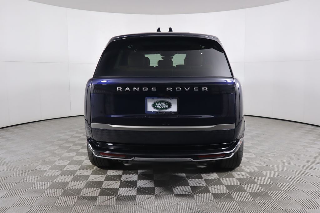 2025 Land Rover Range Rover SE 6