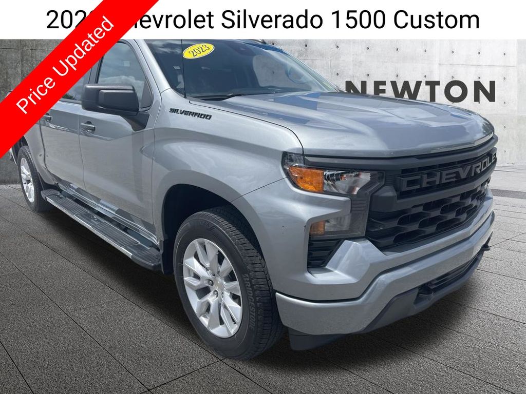 Sterling Gray Metallic 2023 Chevrolet Silverado 1500 Pickup Truck Four-Wheel Drive 8-Speed Automatic