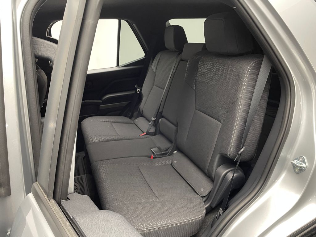 Thumbnail: 2025 Toyota 4Runner - 17